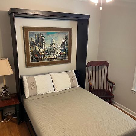 Spacious 3 Bedroom 2 Bath Condo Close To Five-Points In Athens Exterior photo